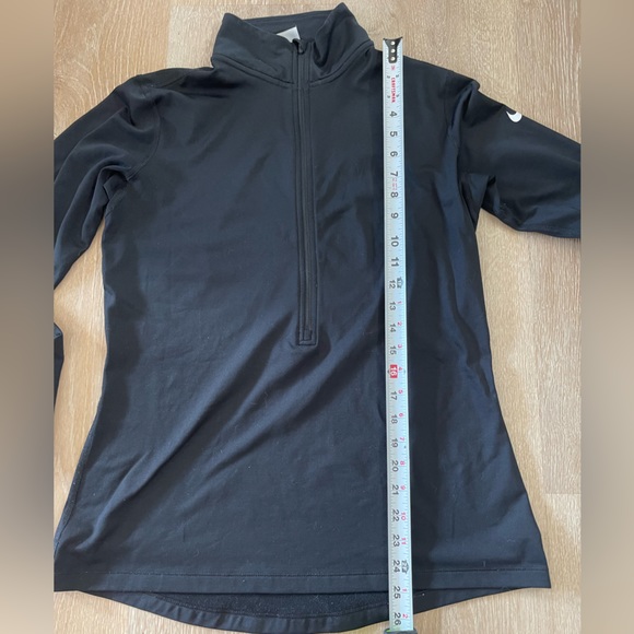 Nike Dri-Fit Quarter Zip - Picture 4 of 8